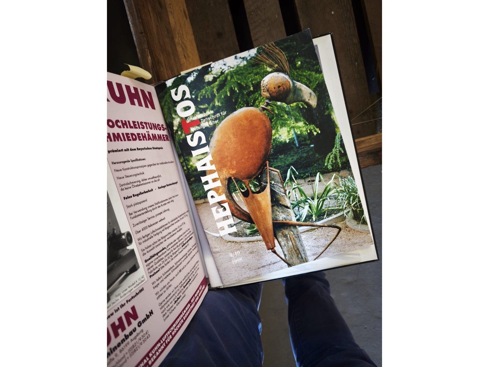 (BLOB)Magazine HEPHAISTOS - Au fil des ans - dans un dossier-4