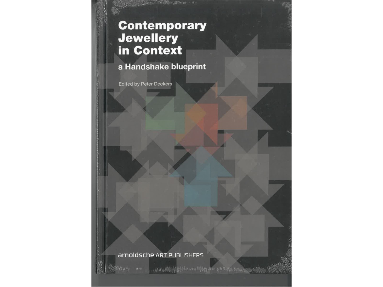 Contemporary Jewellery in Context-1