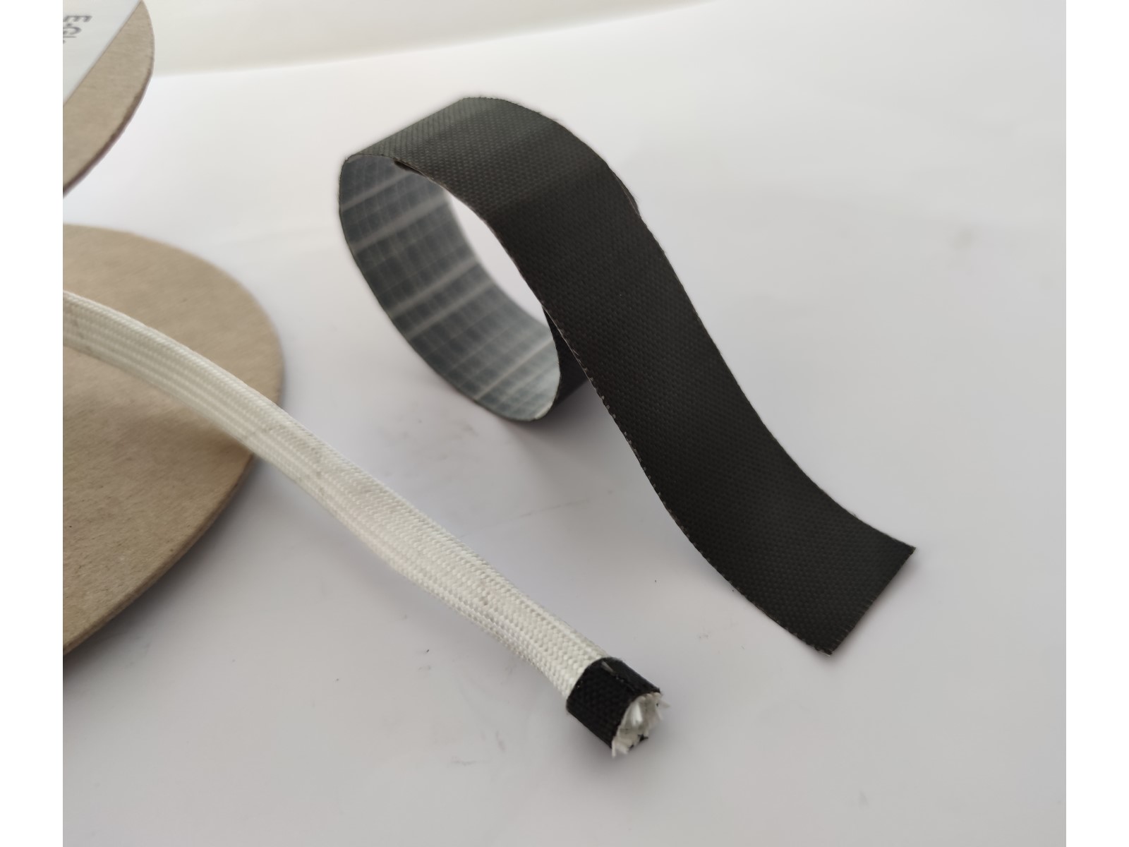 Glasfaserklebeband 25 mm, -2 Glasfaserklebeband 25 mm, -2