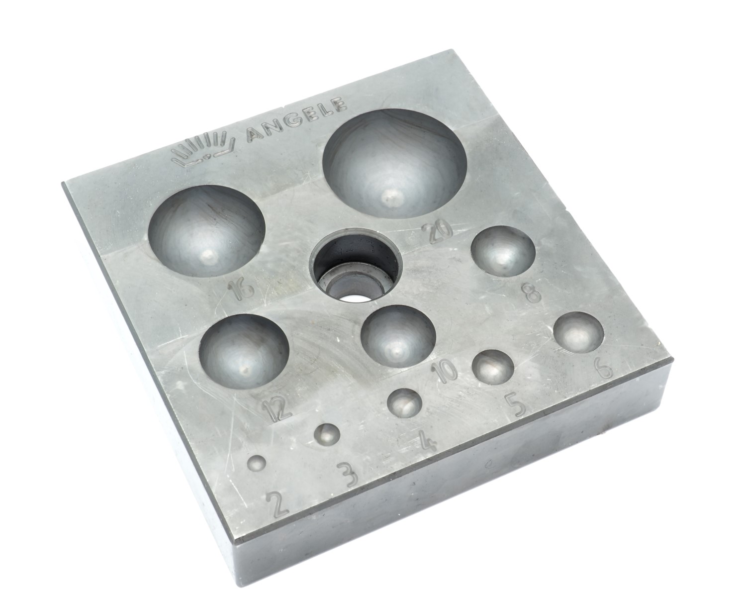 (BLOB)Base pour rivetage-1 (BLOB)Base pour rivetage-1