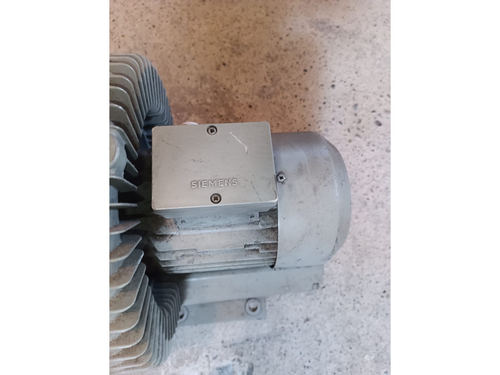 Biete -Gebläse - 1-4 Feuer-2