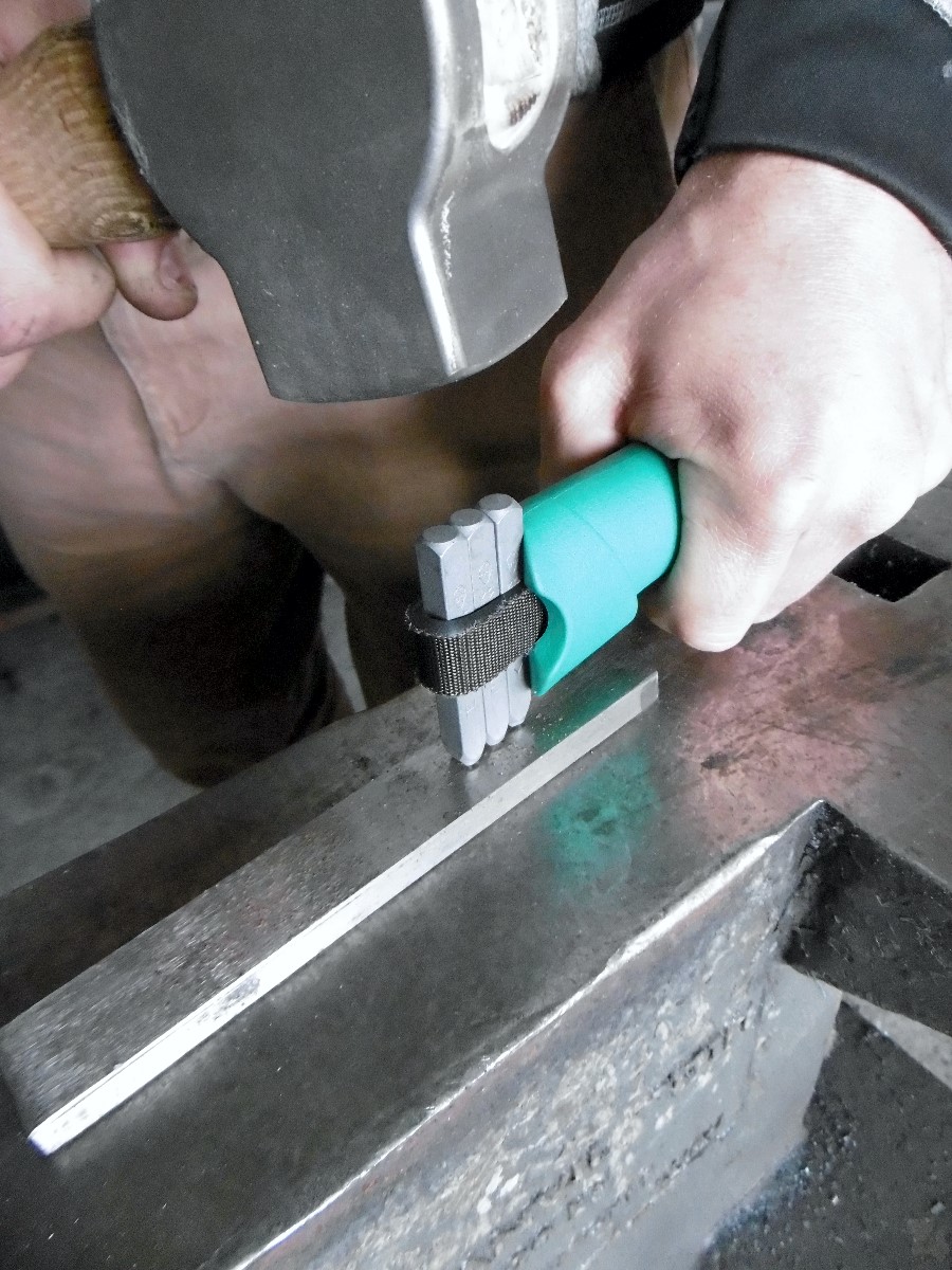 (BLOB)Fastener for touchmark-, numeral- and marking stamp-2 (BLOB)Fastener for touchmark-, numeral- and marking stamp-2