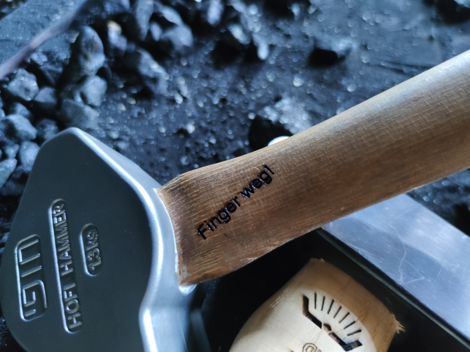 Individuelle Lasergravur für Hammer Stiel-2 Individuelle Lasergravur für Hammer Stiel-2