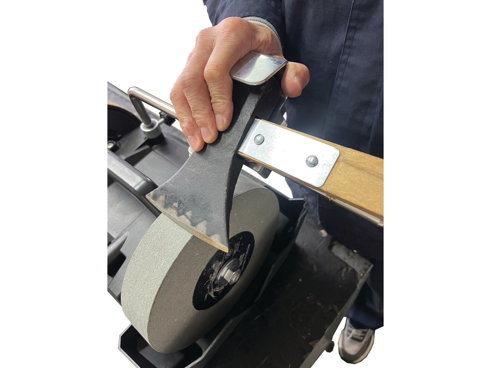 (BLOB)Dispositif de maintien pour hache pour NTS-2