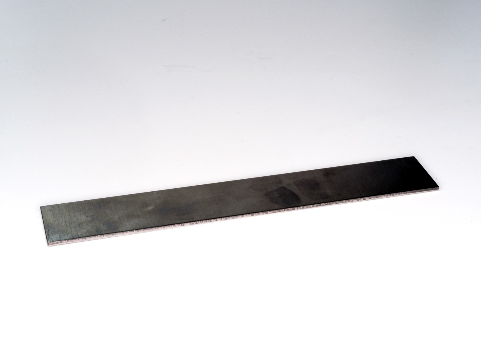Nickelstahl 1.5634/75Ni8, geschliffen, 1,2 mm Streifen 50x1,2 mm, 1000 mm-1